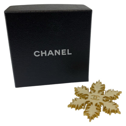 Chanel White Gold Plated Brooch
