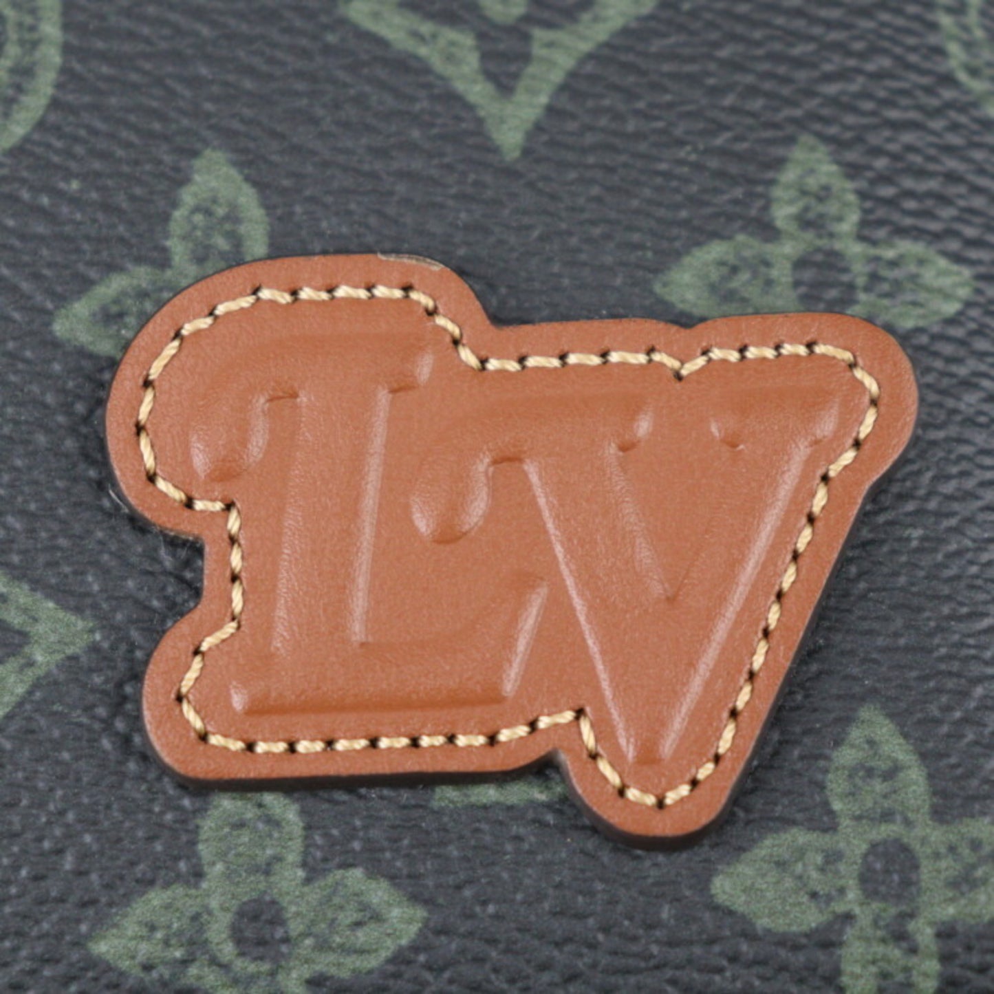 Louis Vuitton Green Canvas Avenue Sling