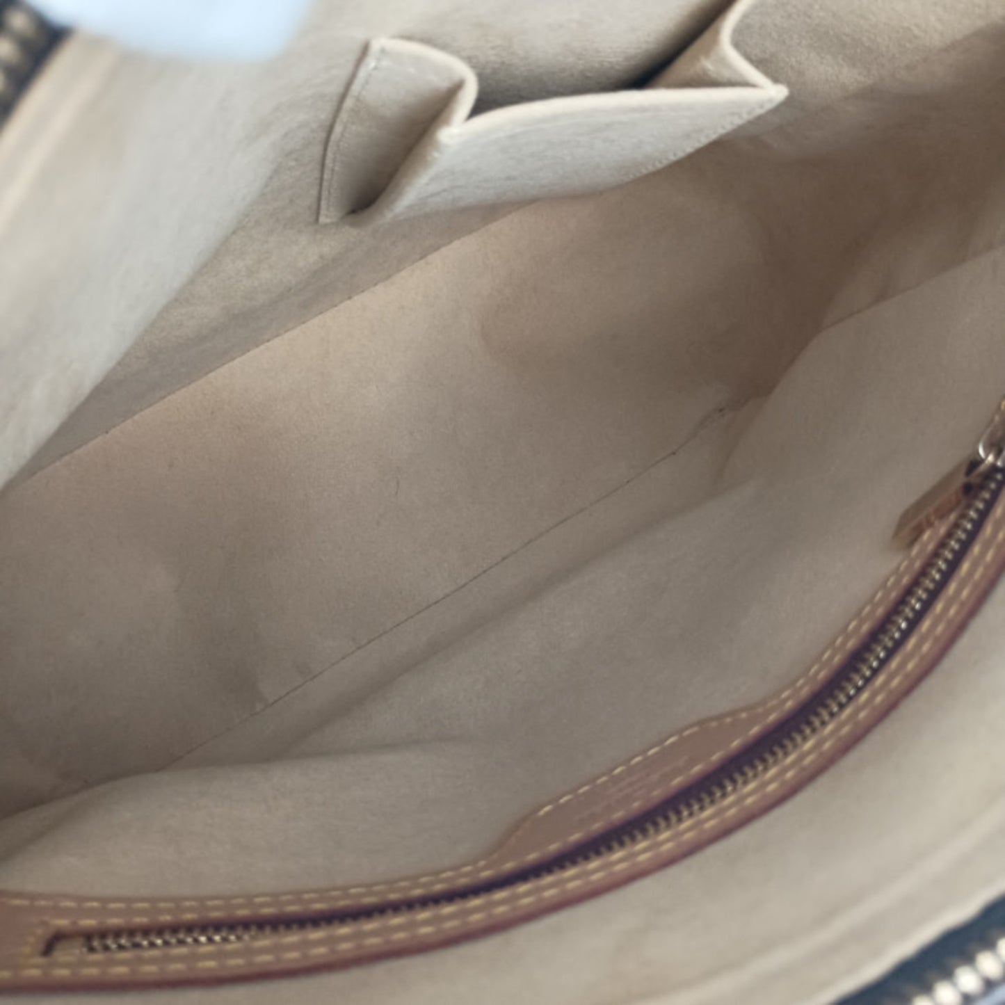 Louis Vuitton Brown Canvas Looping Gm