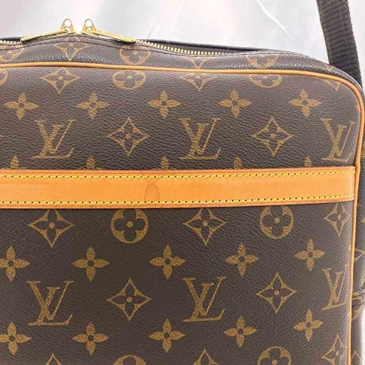 Louis Vuitton Brown Canvas Reporter
