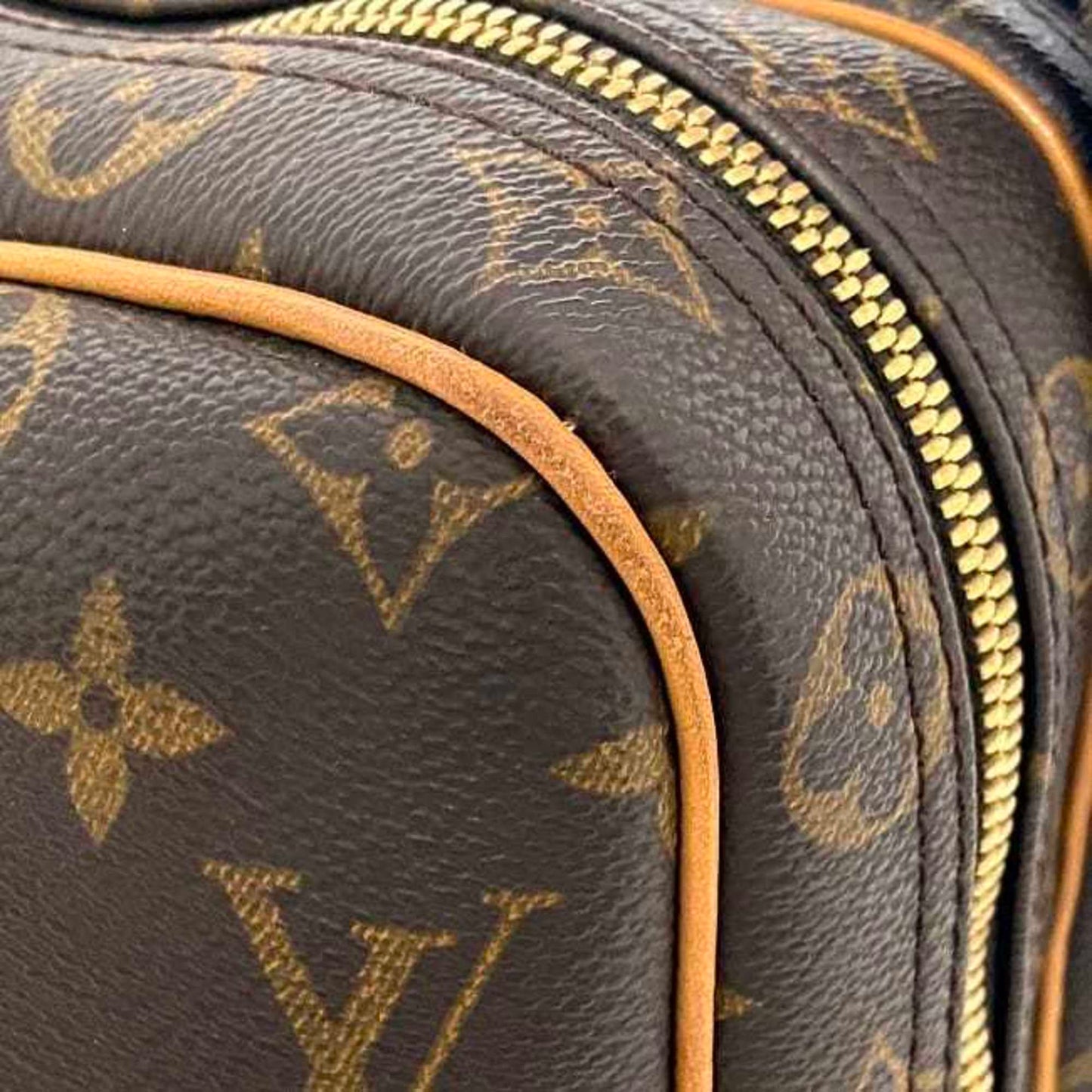 Louis Vuitton Brown Canvas Reporter