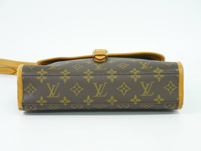 Louis Vuitton Brown Canvas Bel Air