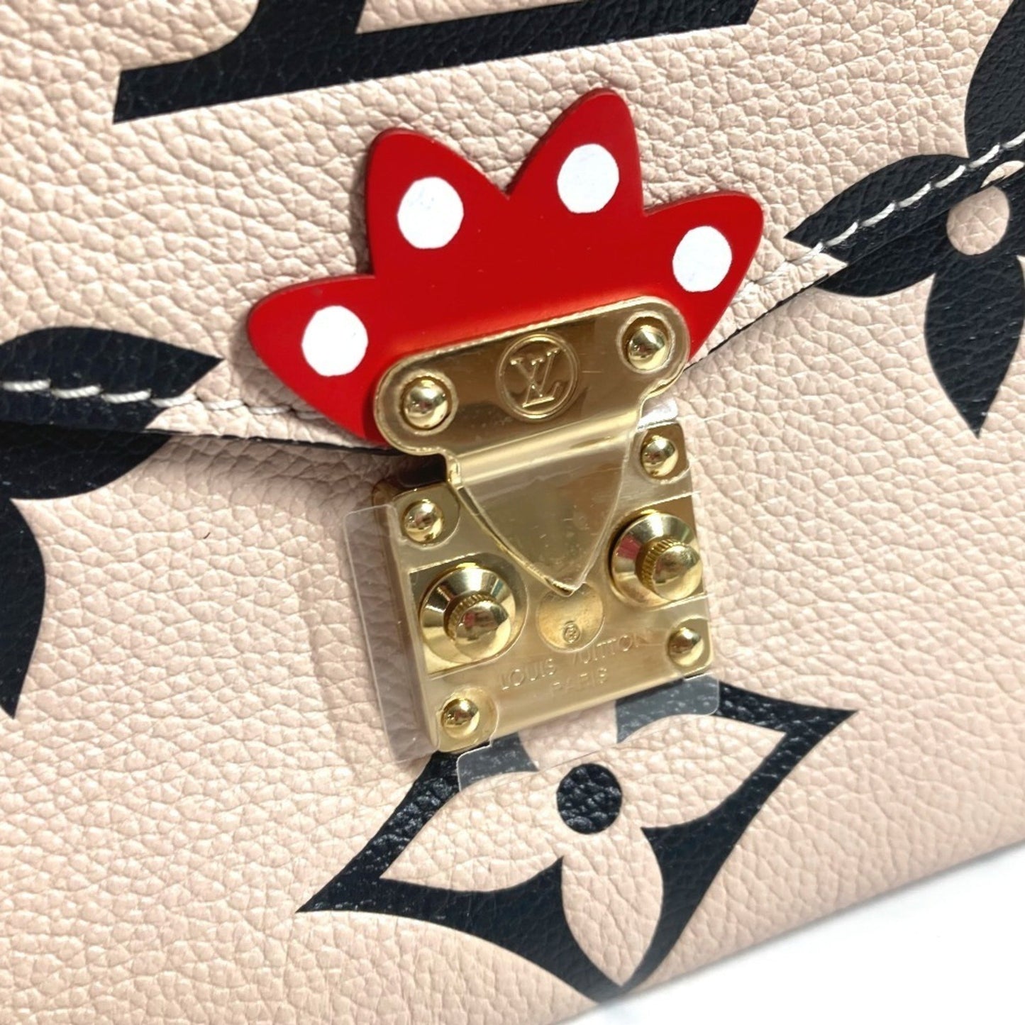 Louis Vuitton Brown Leather Metis