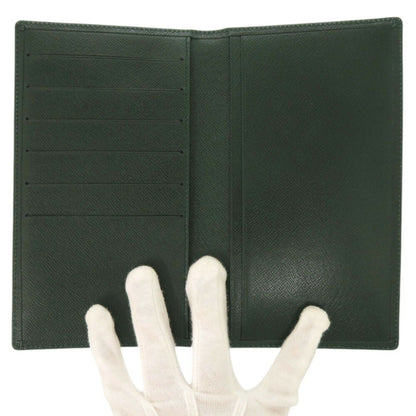 Louis Vuitton Green Leather Porte Carte Credit