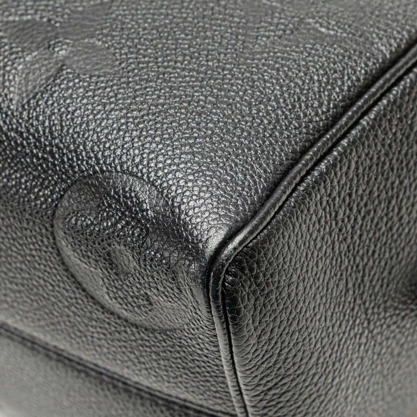 Louis Vuitton Black Leather Speedy Bandoulière 20