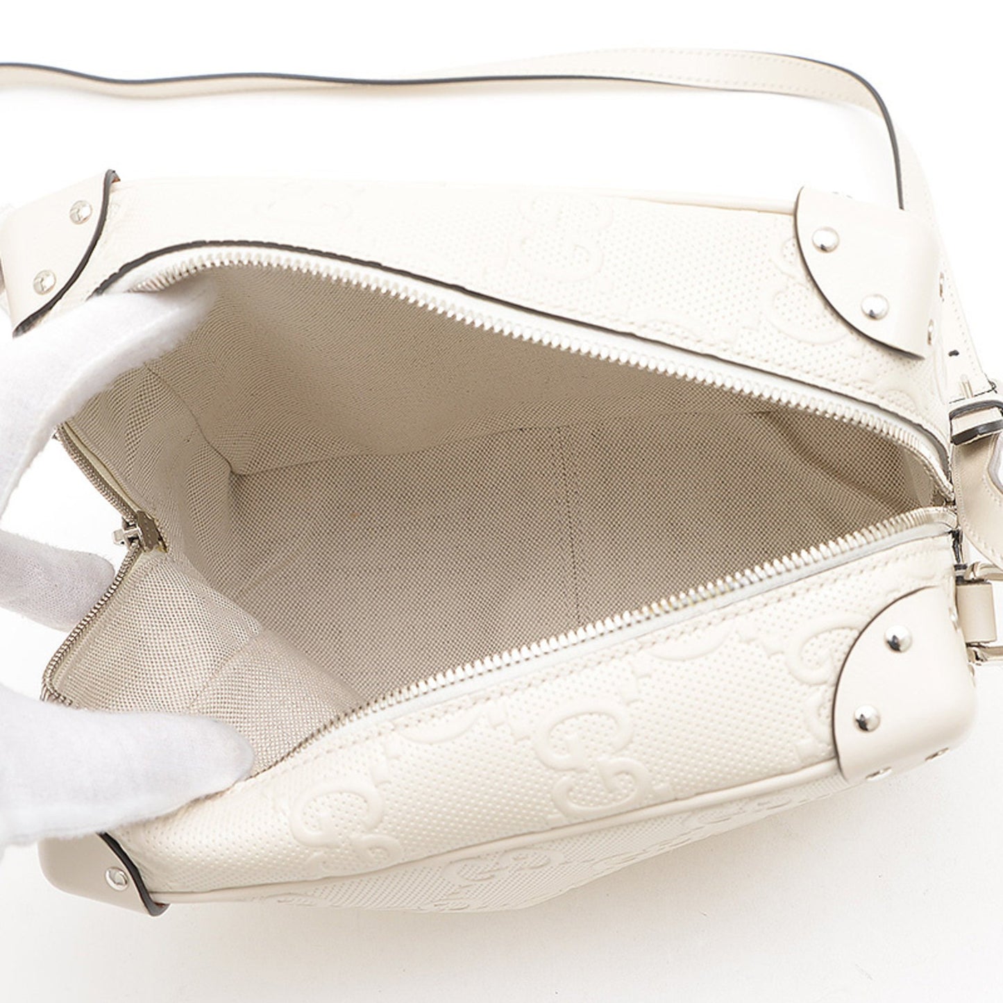 Gucci White Leather Gg Embossé