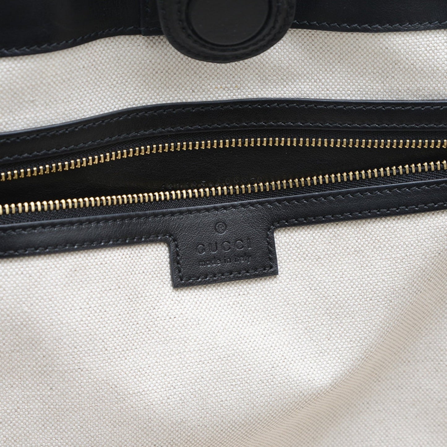 Gucci Black Leather Gg Matelassé