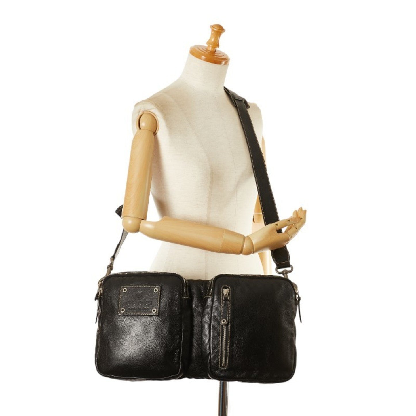 Gucci Black Leather --