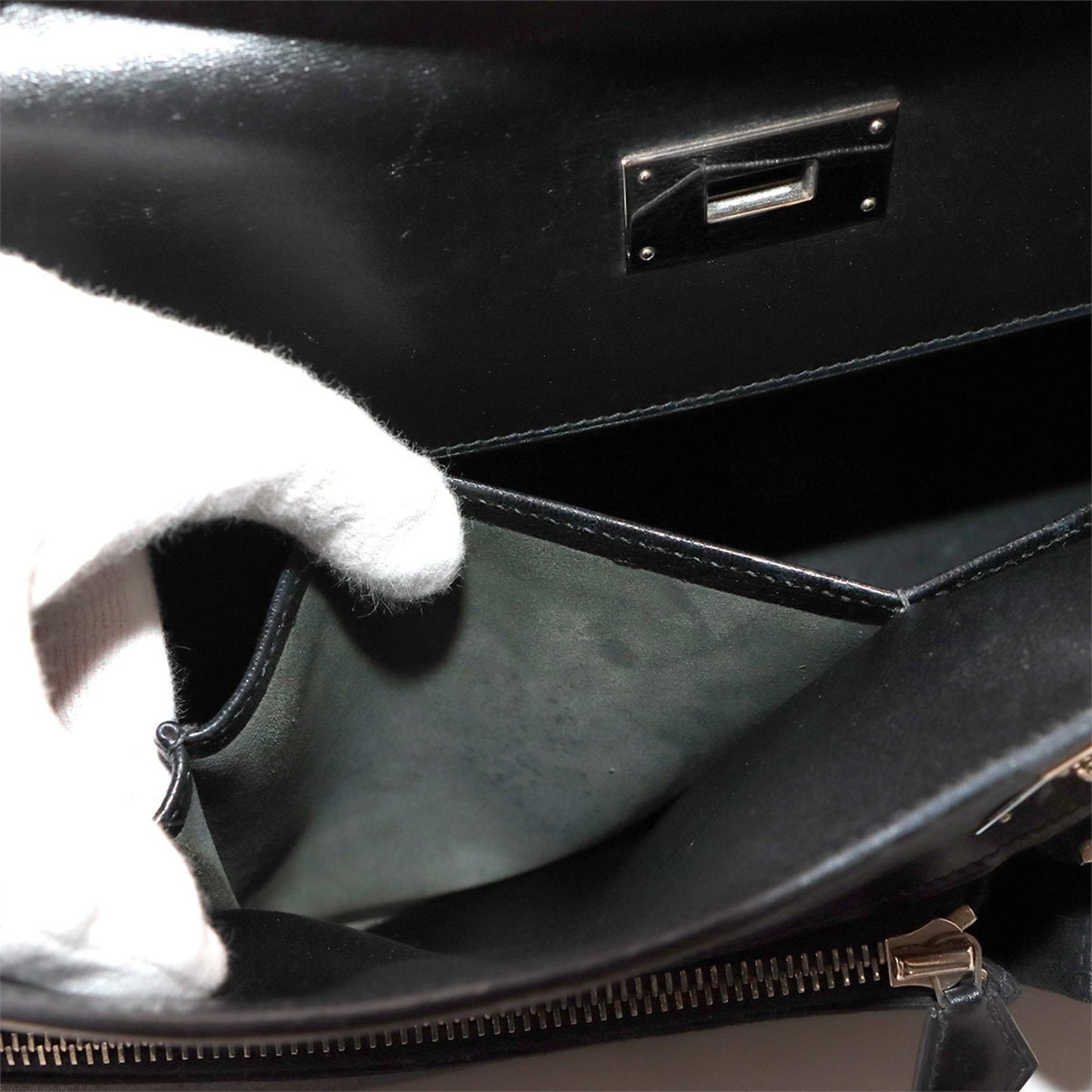 Hermès Black Leather Kelly Lakis