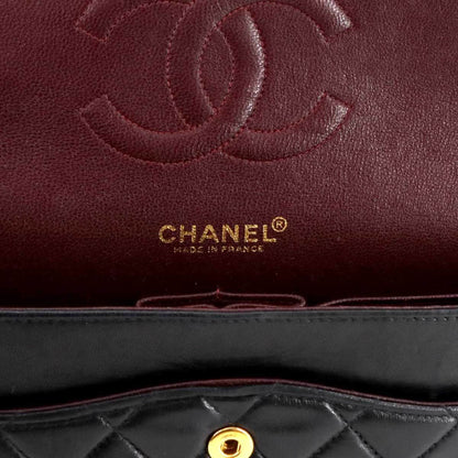Chanel Black Leather Flap Bag Cuir Noir