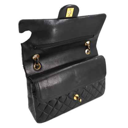 Chanel Black Leather Flap Bag Cuir Noir