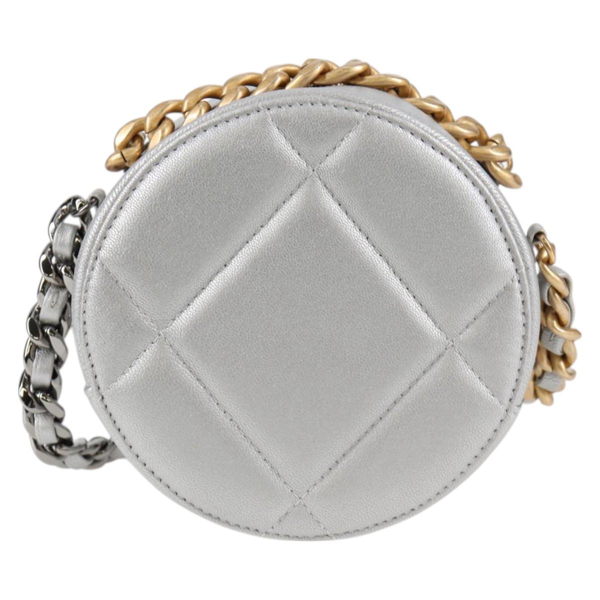 Chanel Silver Leather Ronde
