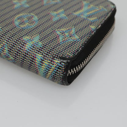 Louis Vuitton Green Leather Zippy Wallet