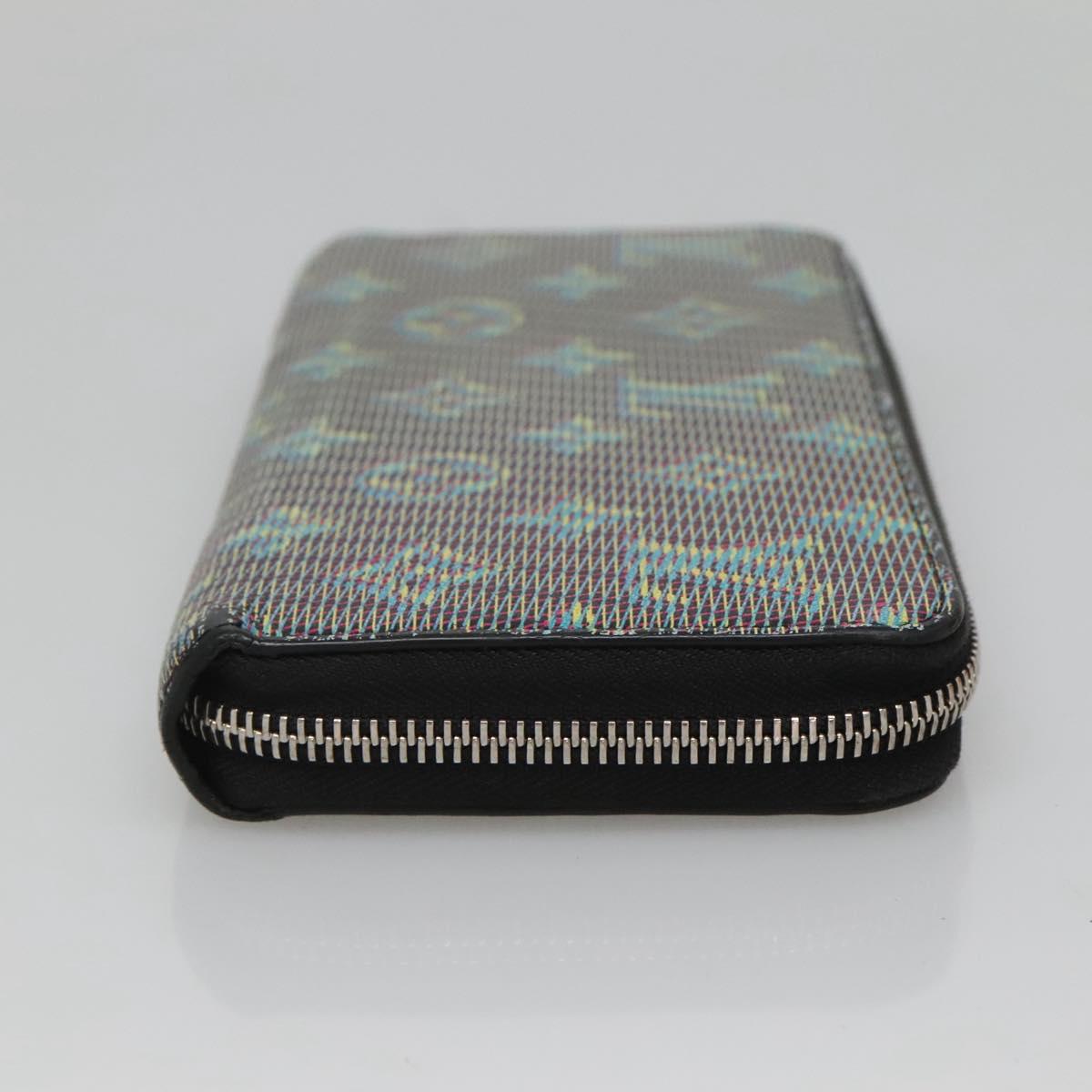 Louis Vuitton Green Leather Zippy Wallet