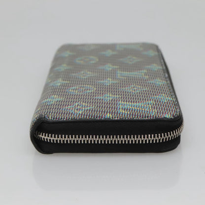 Louis Vuitton Green Leather Zippy Wallet