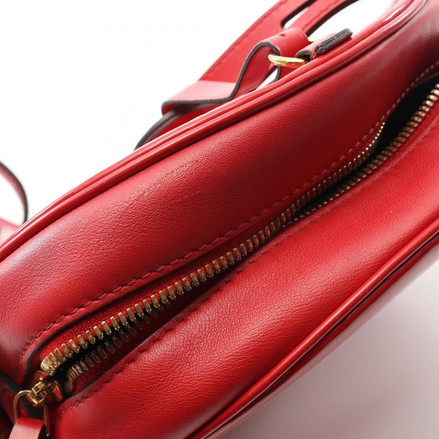 Louis Vuitton Red Patent Leather Boîte Chapeau Souple
