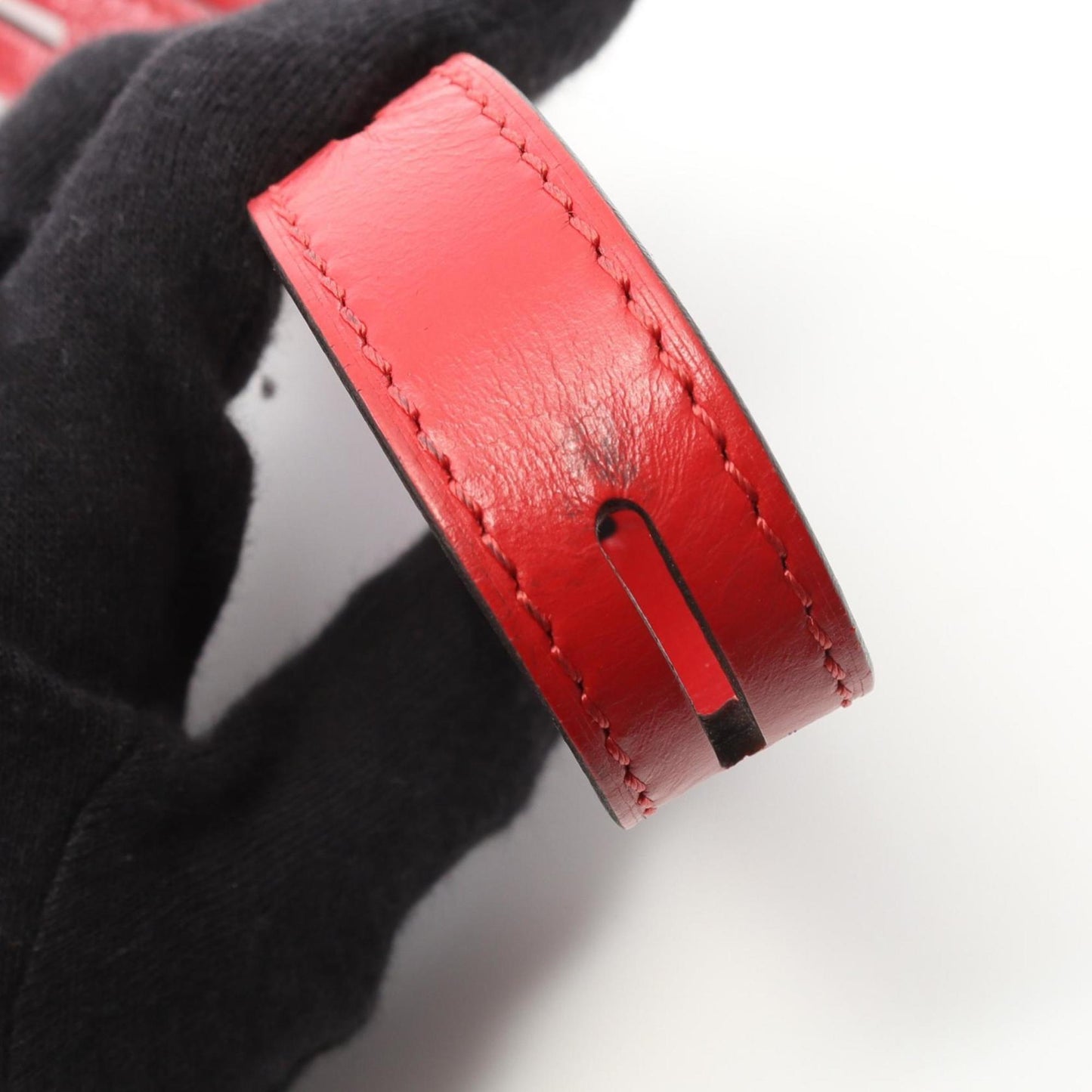 Louis Vuitton Red Patent Leather Boîte Chapeau Souple
