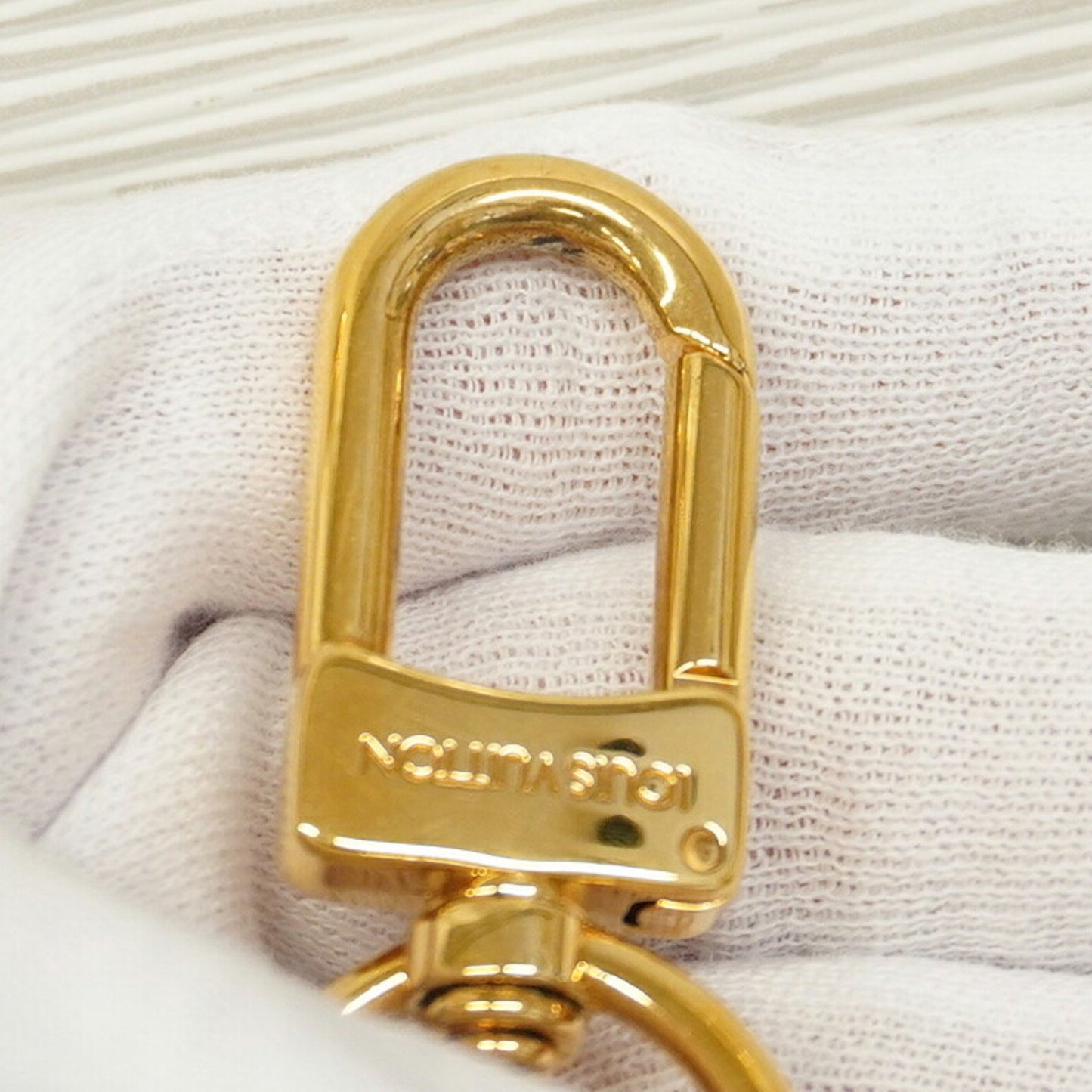 Louis Vuitton White Silver Néonoé