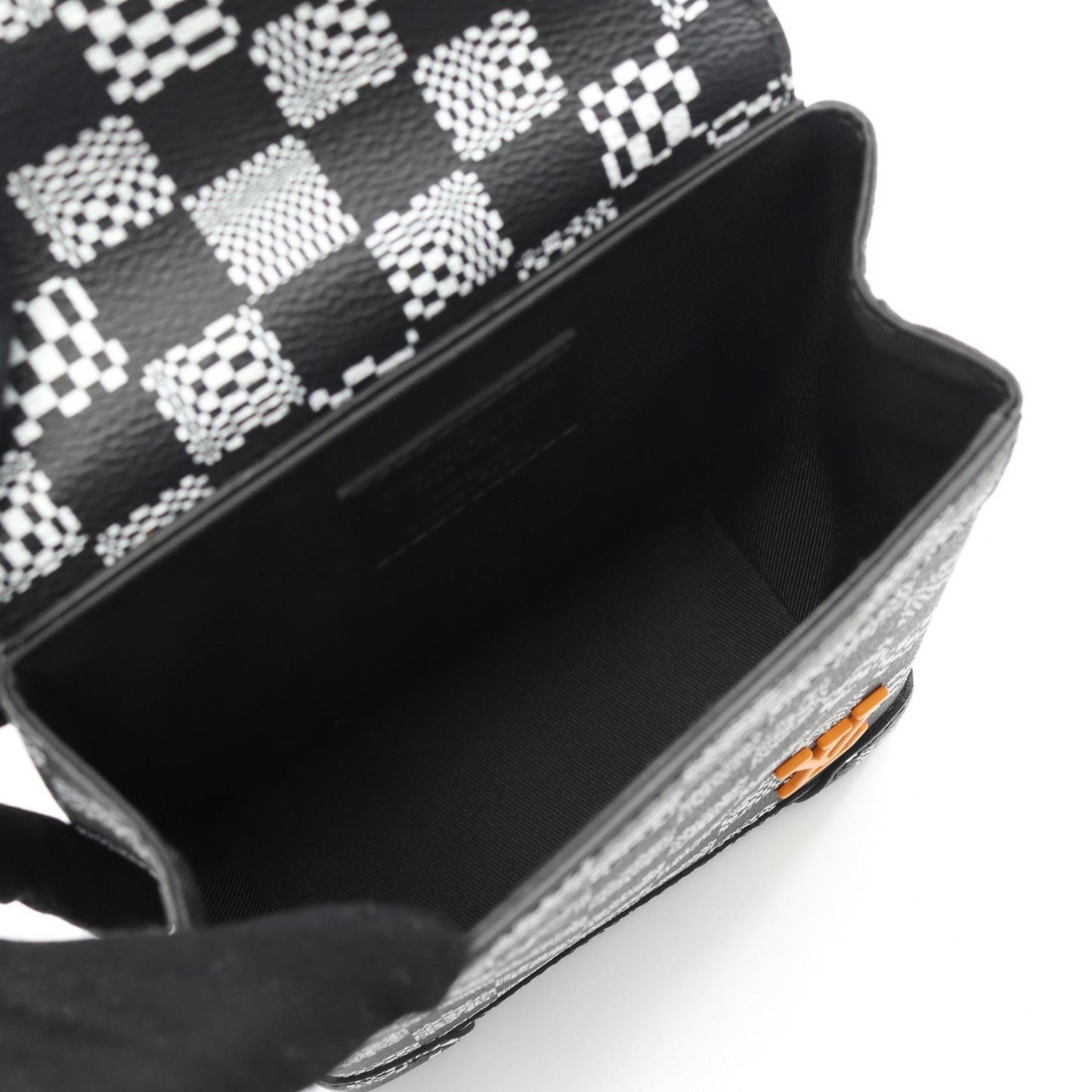 Louis Vuitton Black Canvas Steamer