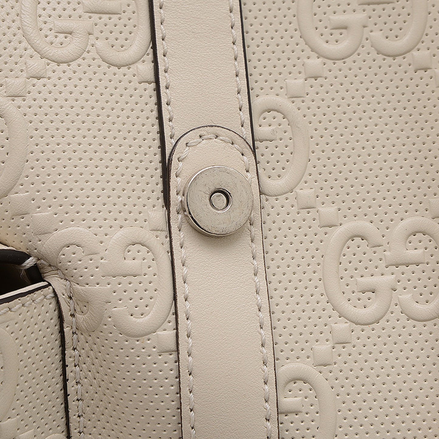 Gucci White Leather Gg Embossé