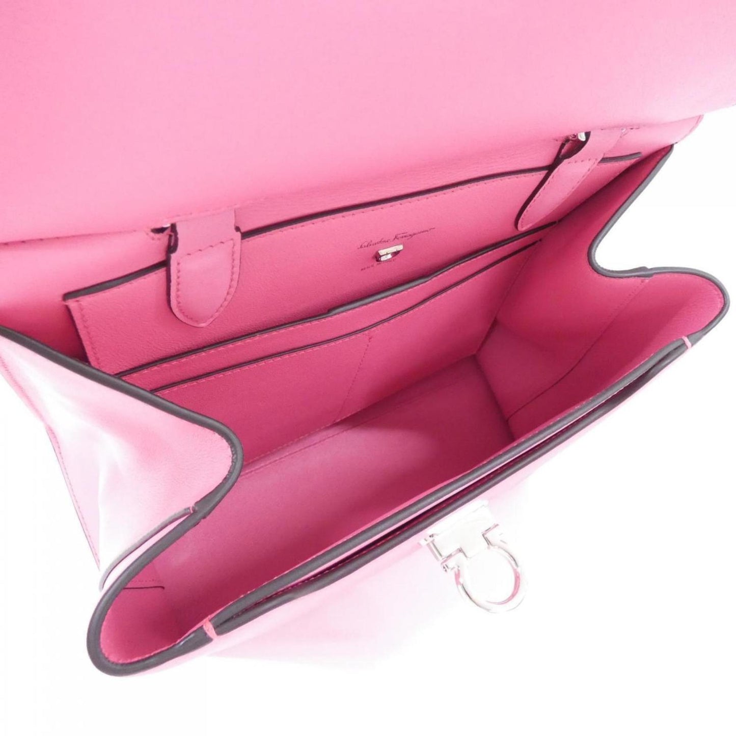 Salvatore Ferragamo Pink Leather Gancini