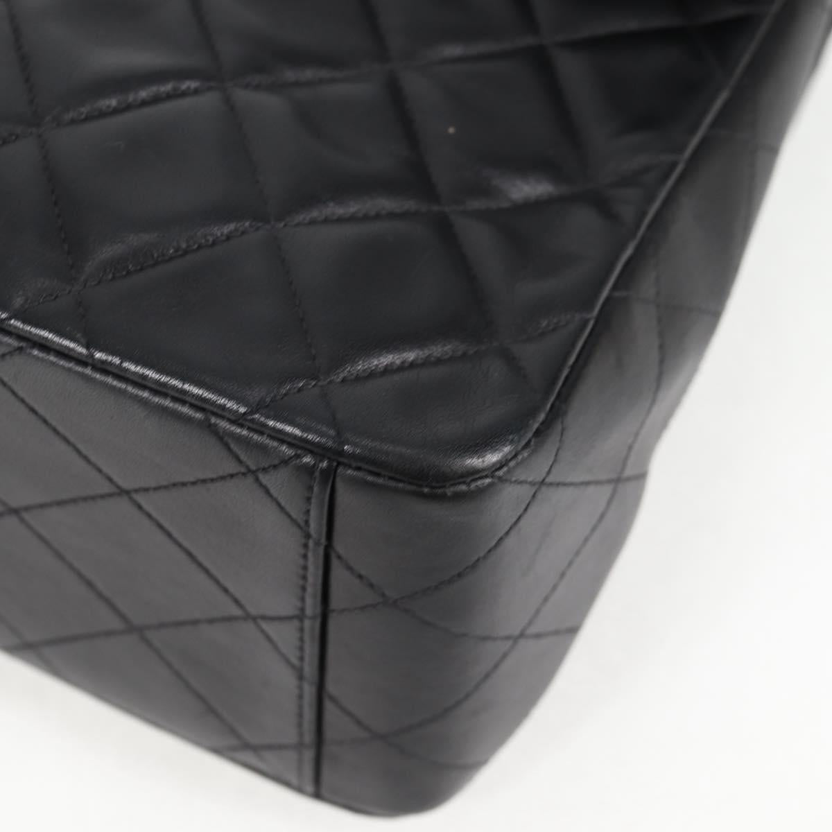 Chanel Black Leather Timeless/classique