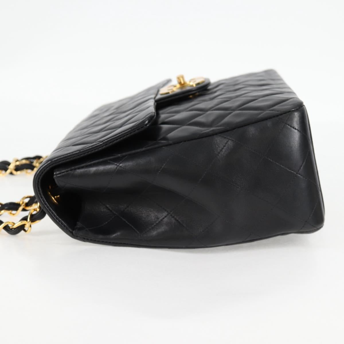 Chanel Black Leather Timeless/classique