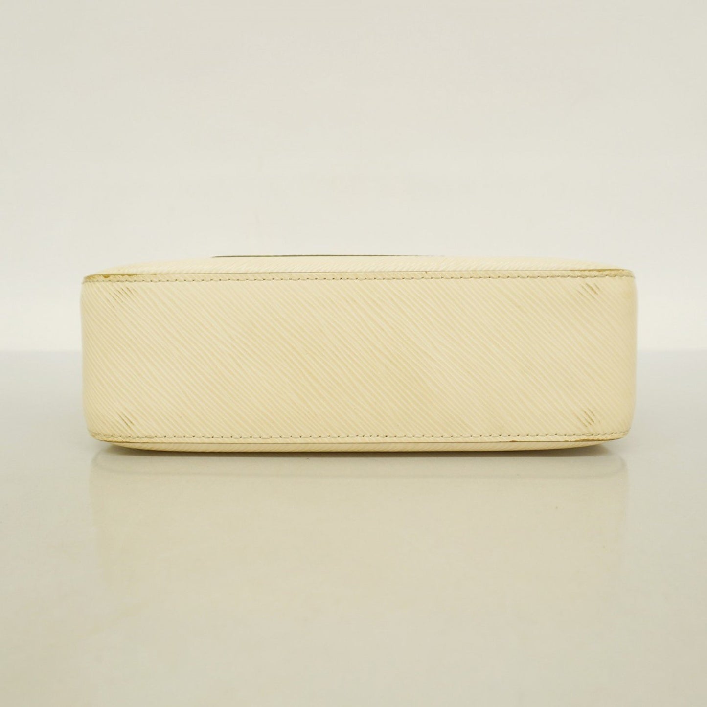 Louis Vuitton Brown Leather Marelle
