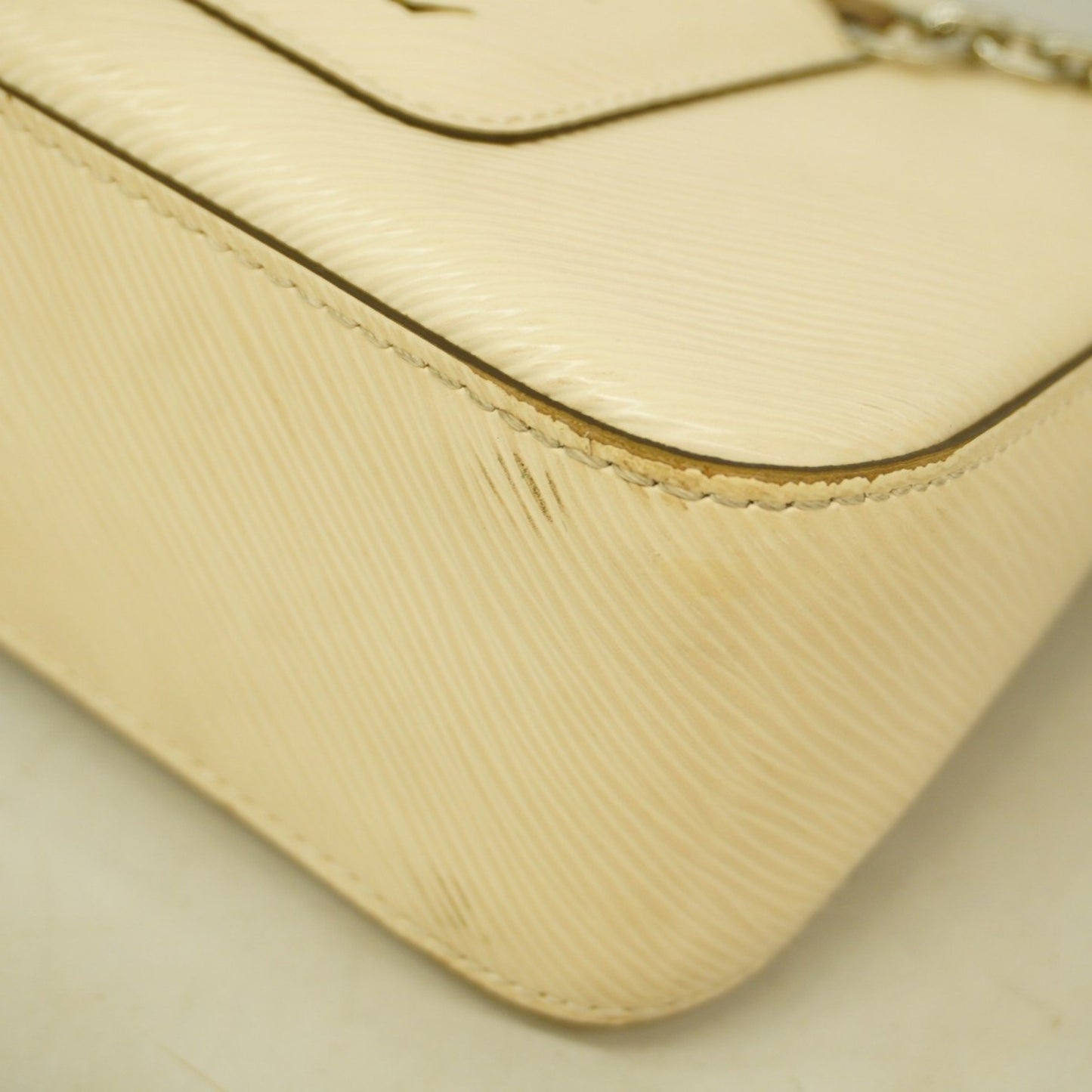 Louis Vuitton Brown Leather Marelle