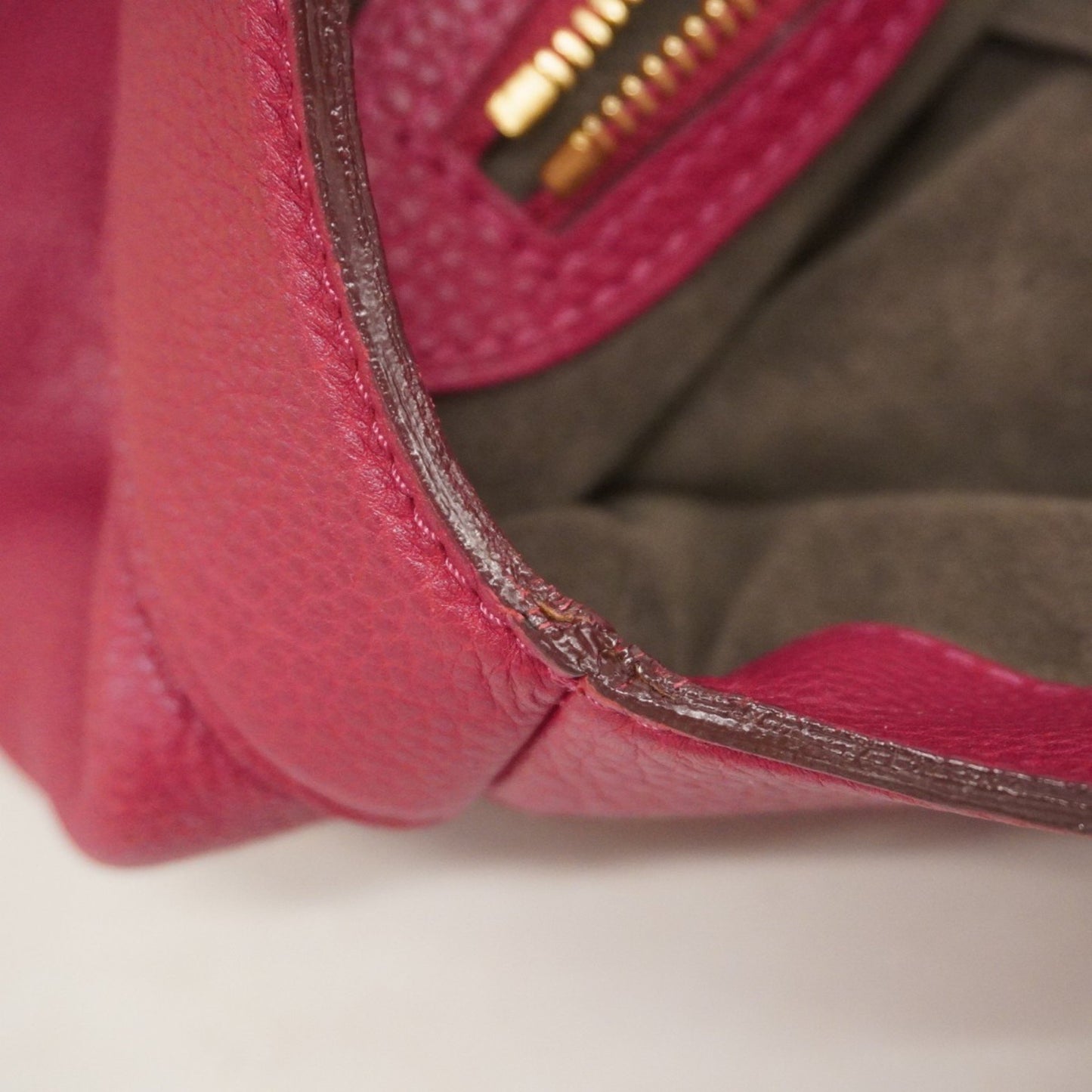 Louis Vuitton Red Leather Mahina