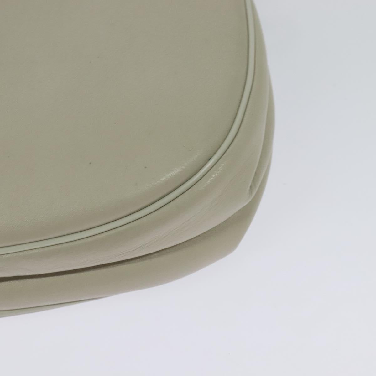 Givenchy White Leather 4g
