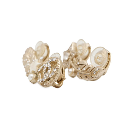 Chanel Gold Gold Plated Earring