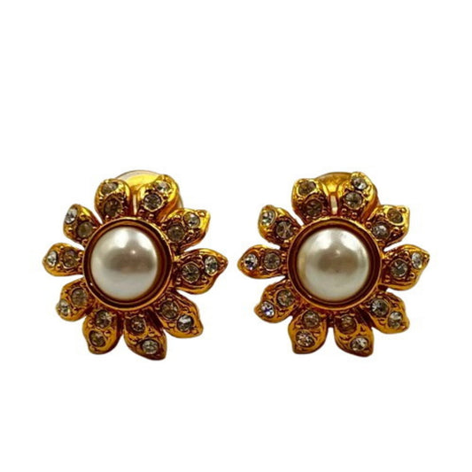 Chanel Gold Gold Plated Earring
