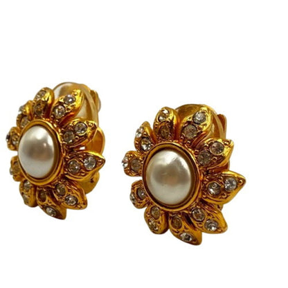 Chanel Gold Gold Plated Earring