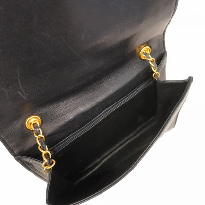 Chanel Black Leather Flap Bag Cuir Noir