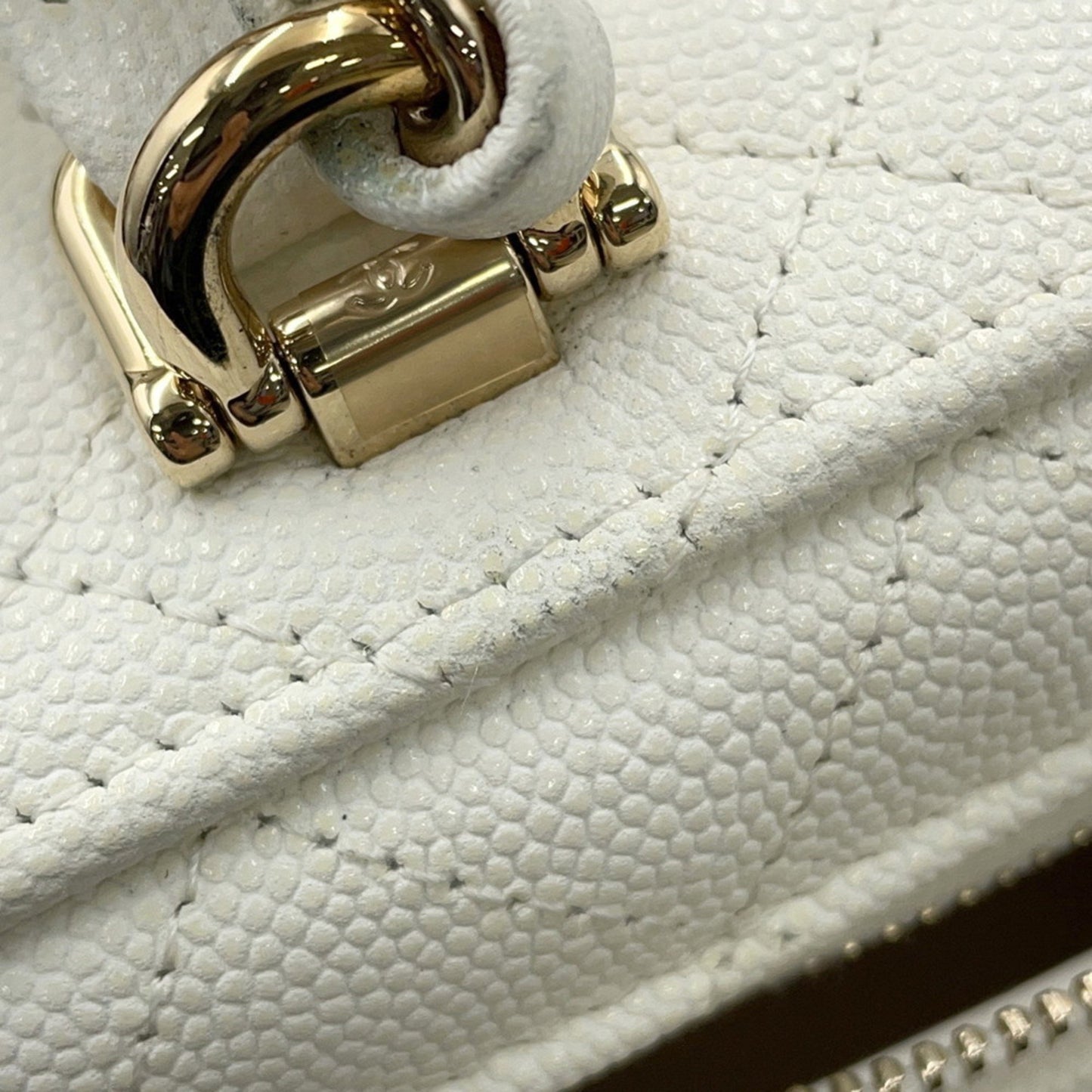 Chanel White Leather Vanity