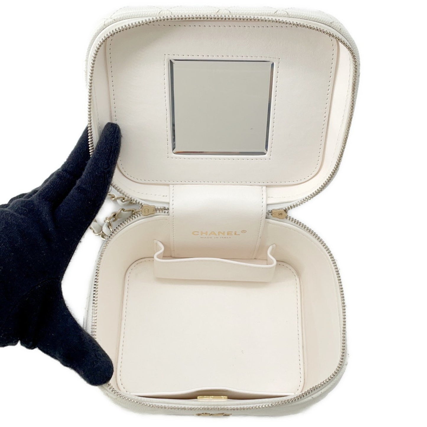 Chanel White Leather Vanity