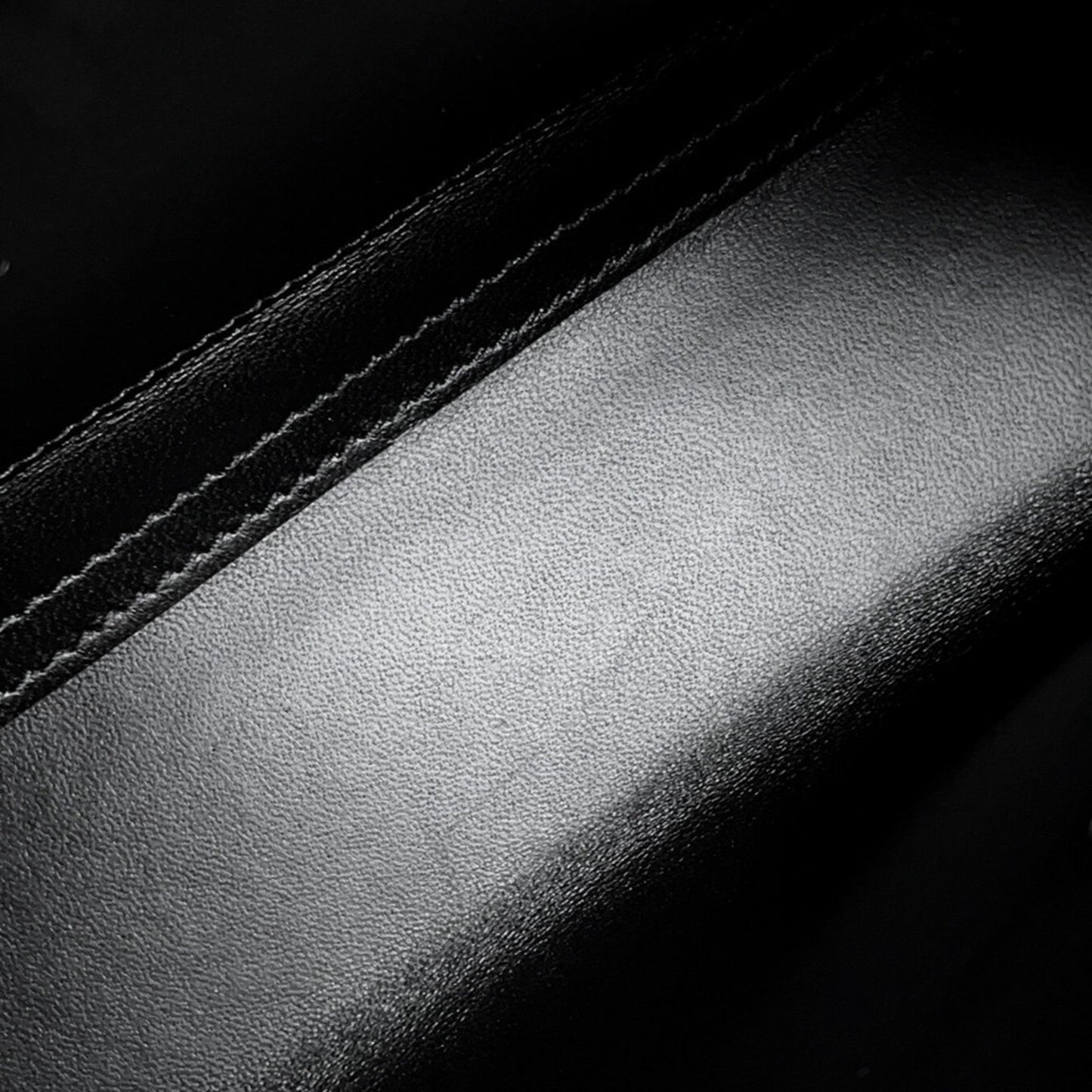 Dior Black Leather 30 Montaigne