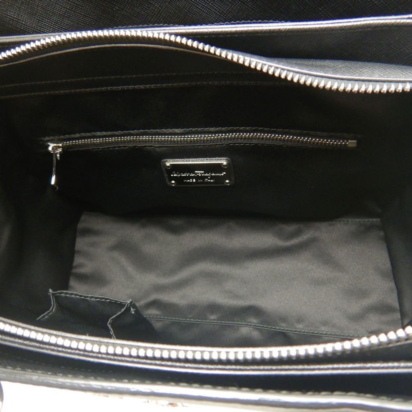 Salvatore Ferragamo Black Leather Briana