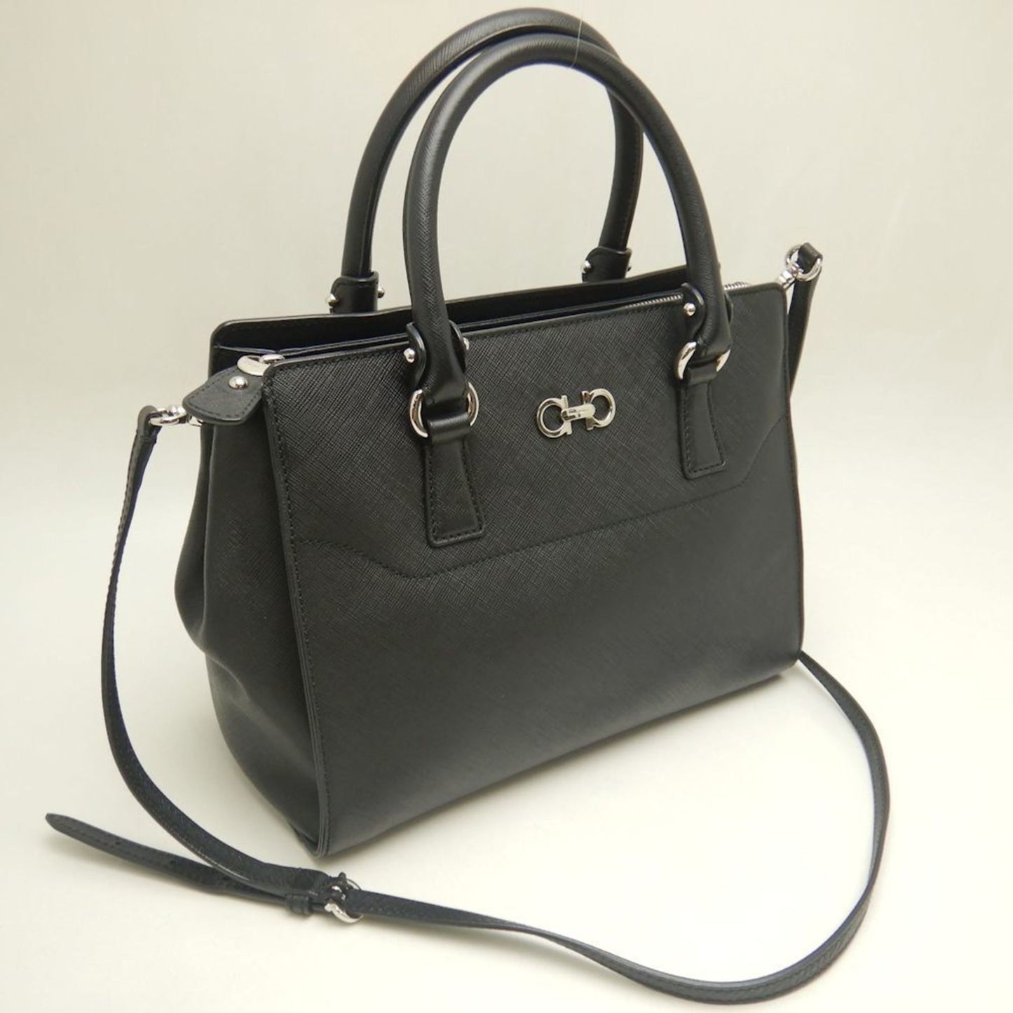 Salvatore Ferragamo Black Leather Briana