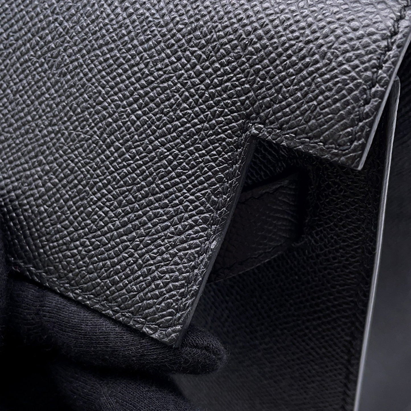 Hermès Black Leather Kelly 32