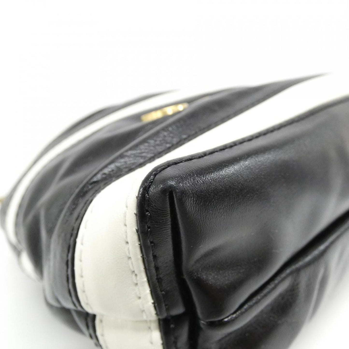 Chanel Black Leather Chanel 22