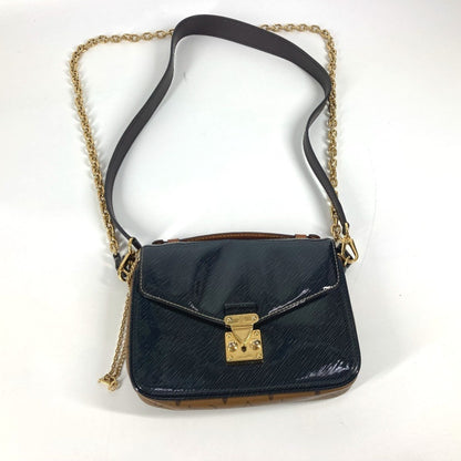 Louis Vuitton Black Leather Metis