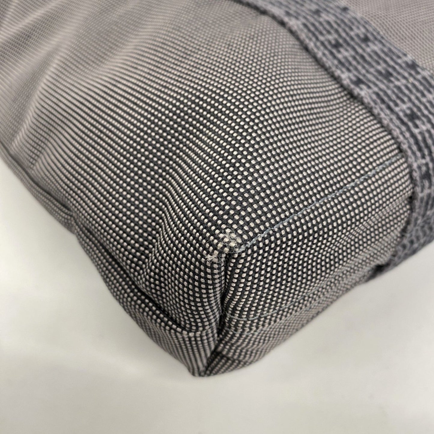 Hermès Gray Canvas Herline