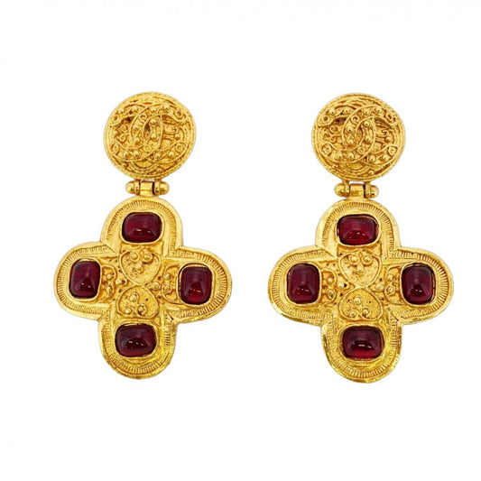 Chanel Gold Gold Plated Gripoix