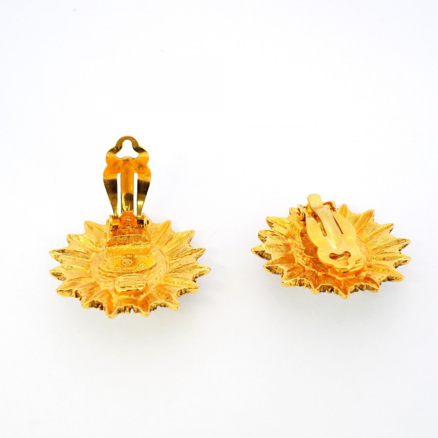 Chanel Gold Gold Plated Earring