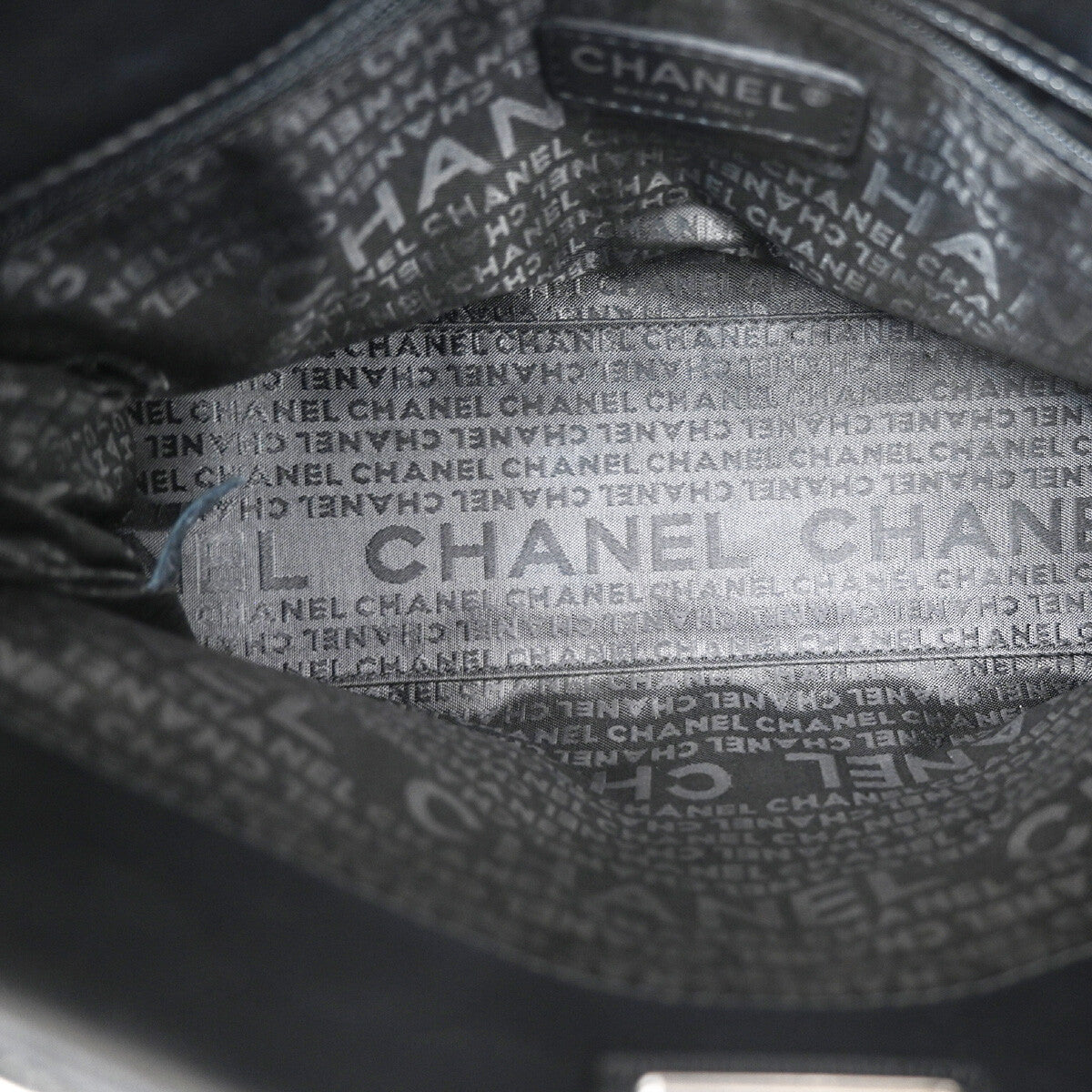 Chanel Black Patent_leather Reissue 2.55 Tote
