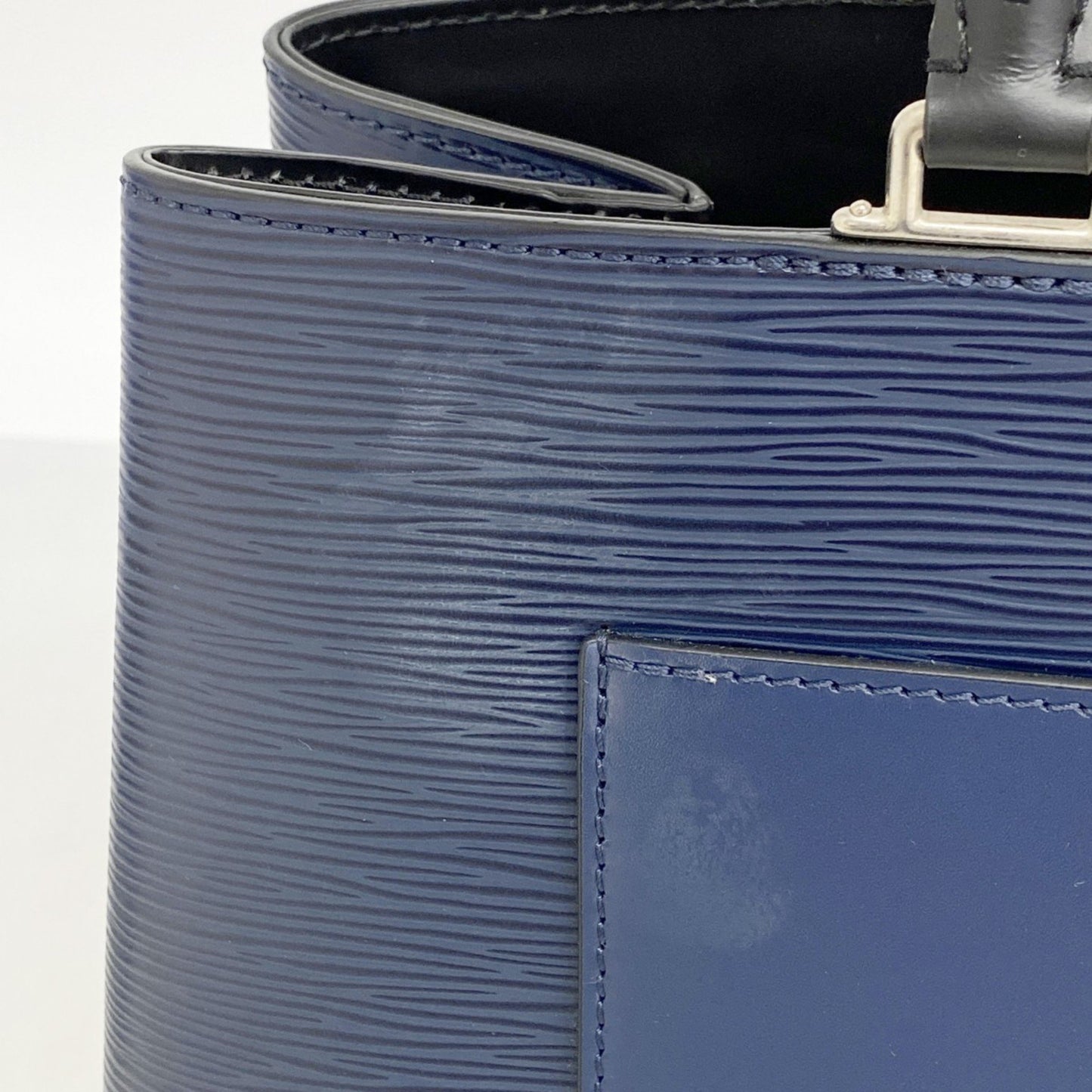 Louis Vuitton Blue Leather Kleber