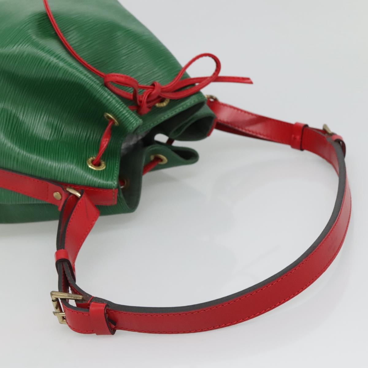 Louis Vuitton Green Leather Noé