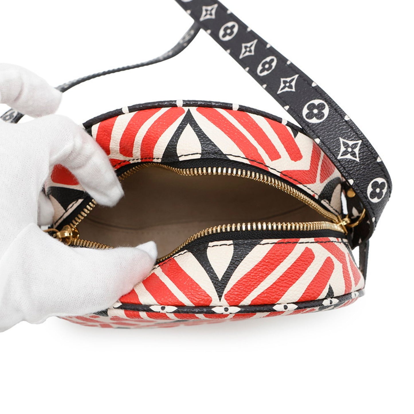 Louis Vuitton Red Canvas Boîte Chapeau Souple